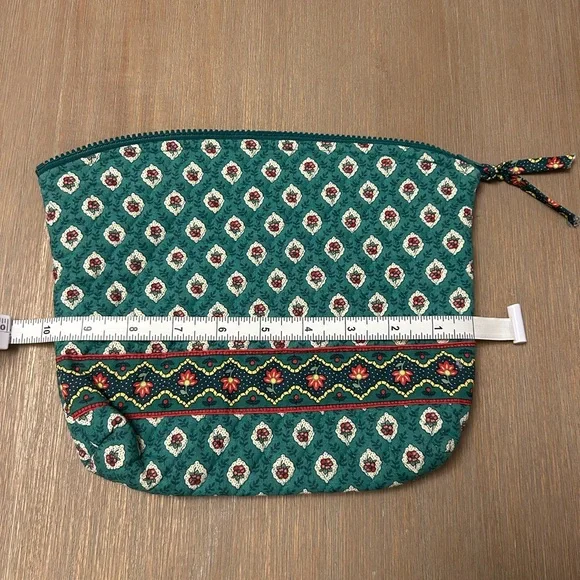 Vera Bradley Greenfield Large Cosmetic Case - Picture 3 of 6